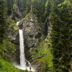 К нарзанам долины Лаштрак